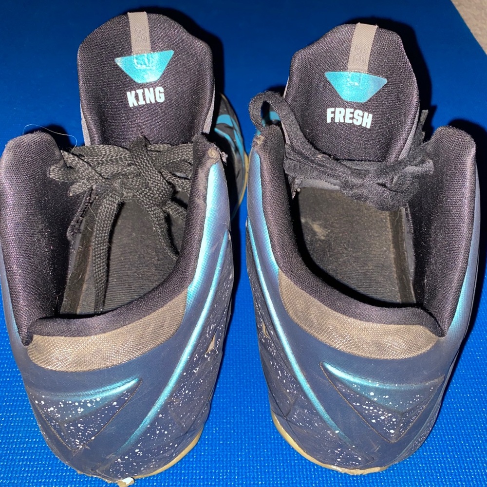 Lebron 11 Basketball Shoe Custom Nikeid - Picture 2 of 5